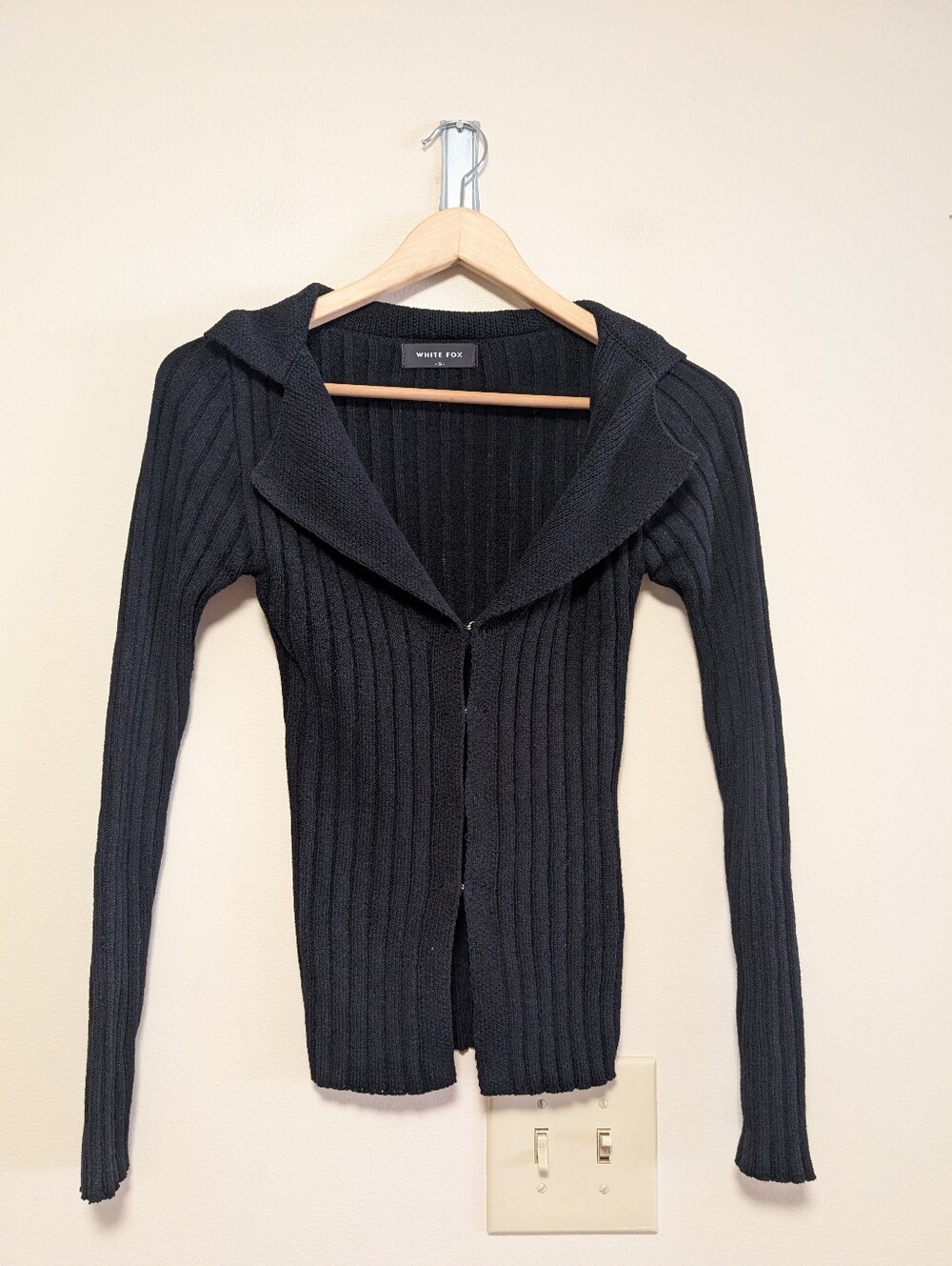White Fox Black Ribbed Knit Collared Cardigan Small Y2K Fitted